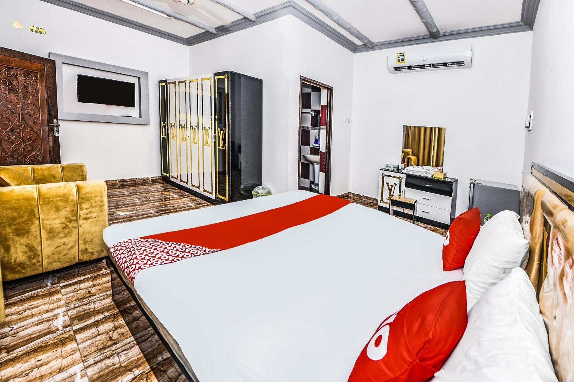 Oyo 138 Gulf Sand Motel Барка Екстер'єр фото