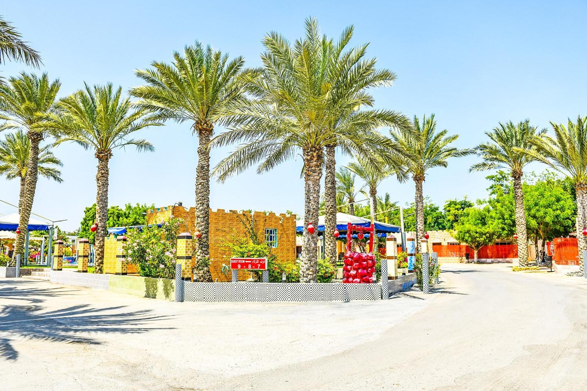 Oyo 138 Gulf Sand Motel Барка Екстер'єр фото
