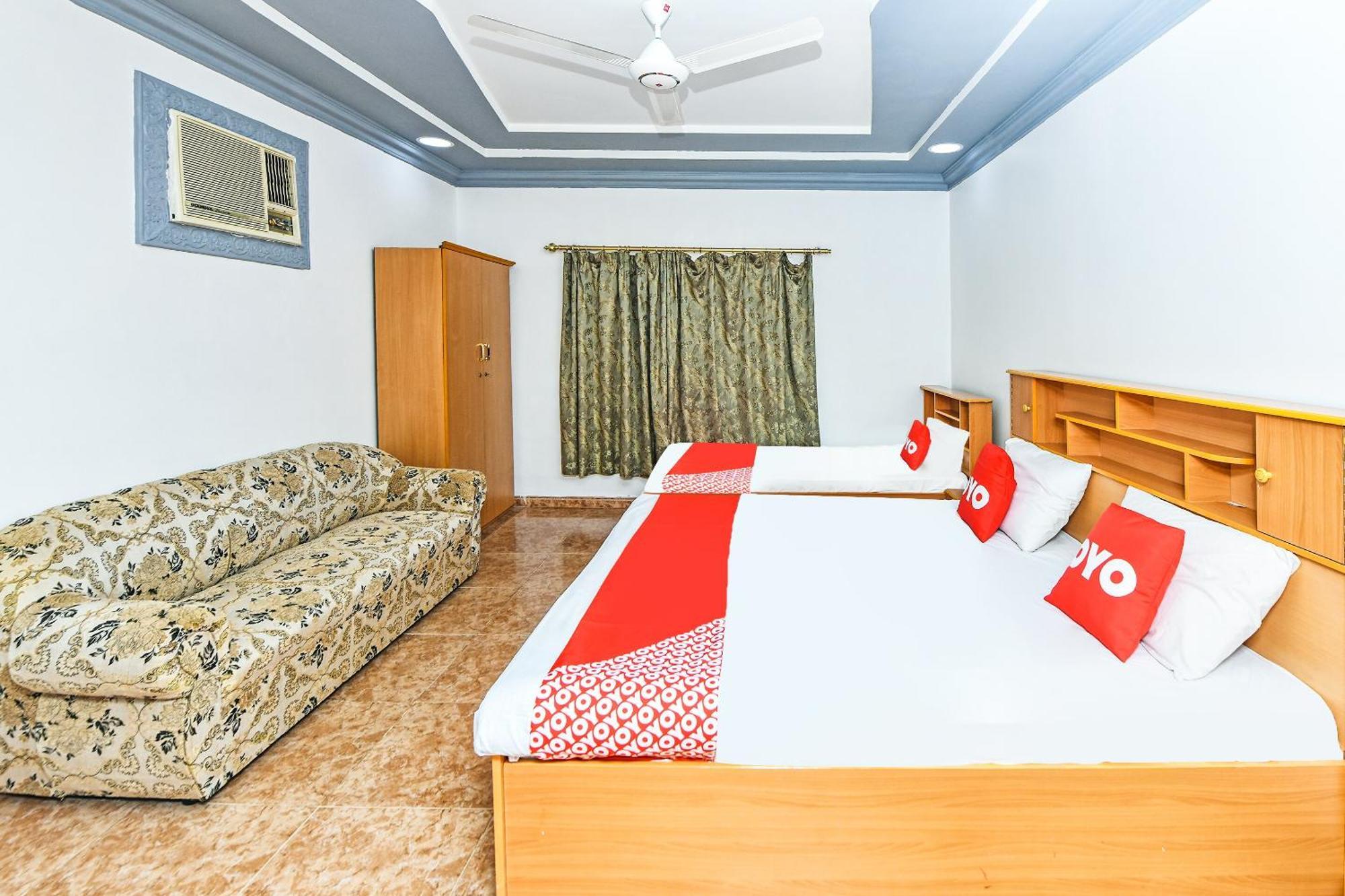 Oyo 138 Gulf Sand Motel Барка Екстер'єр фото