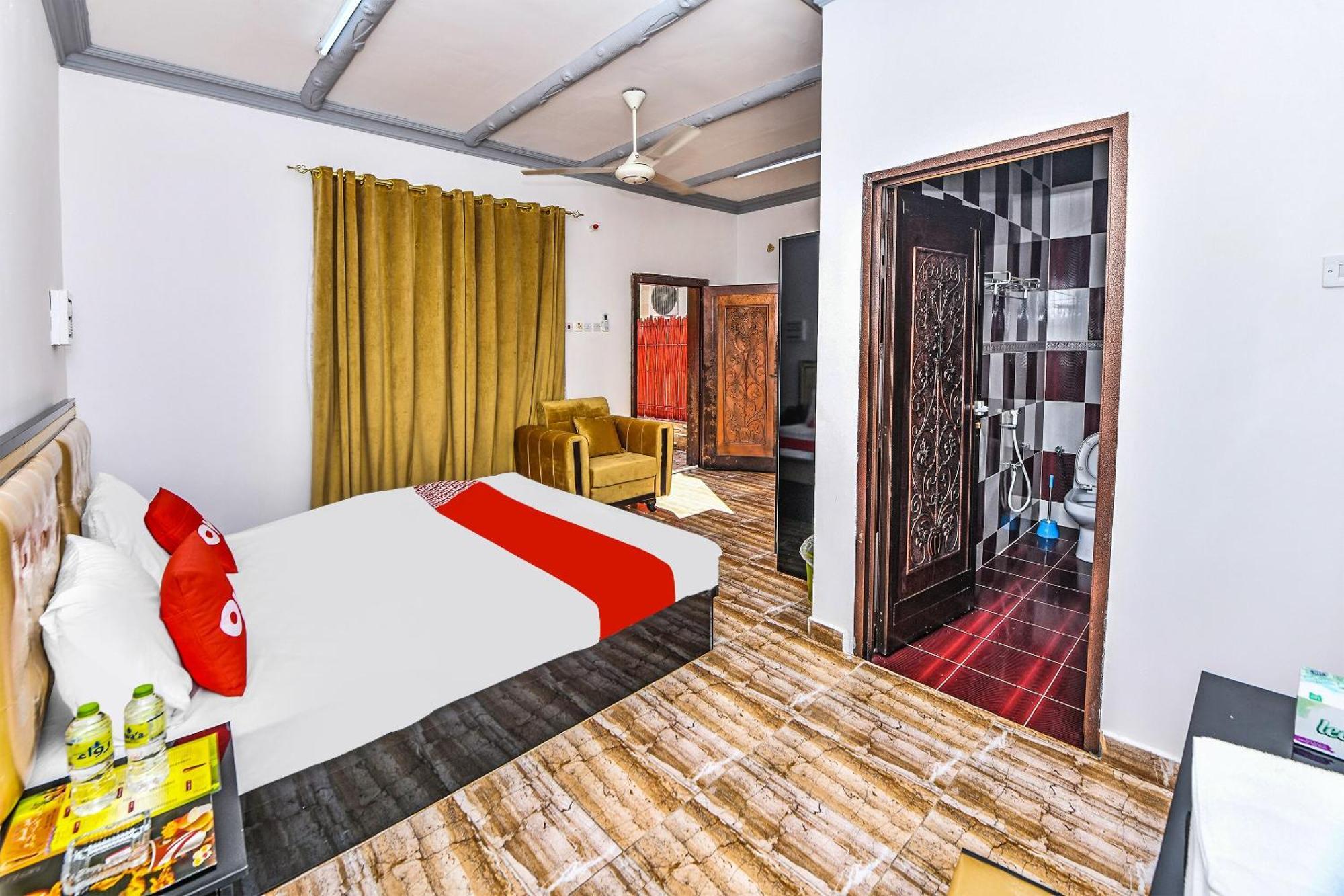 Oyo 138 Gulf Sand Motel Барка Екстер'єр фото