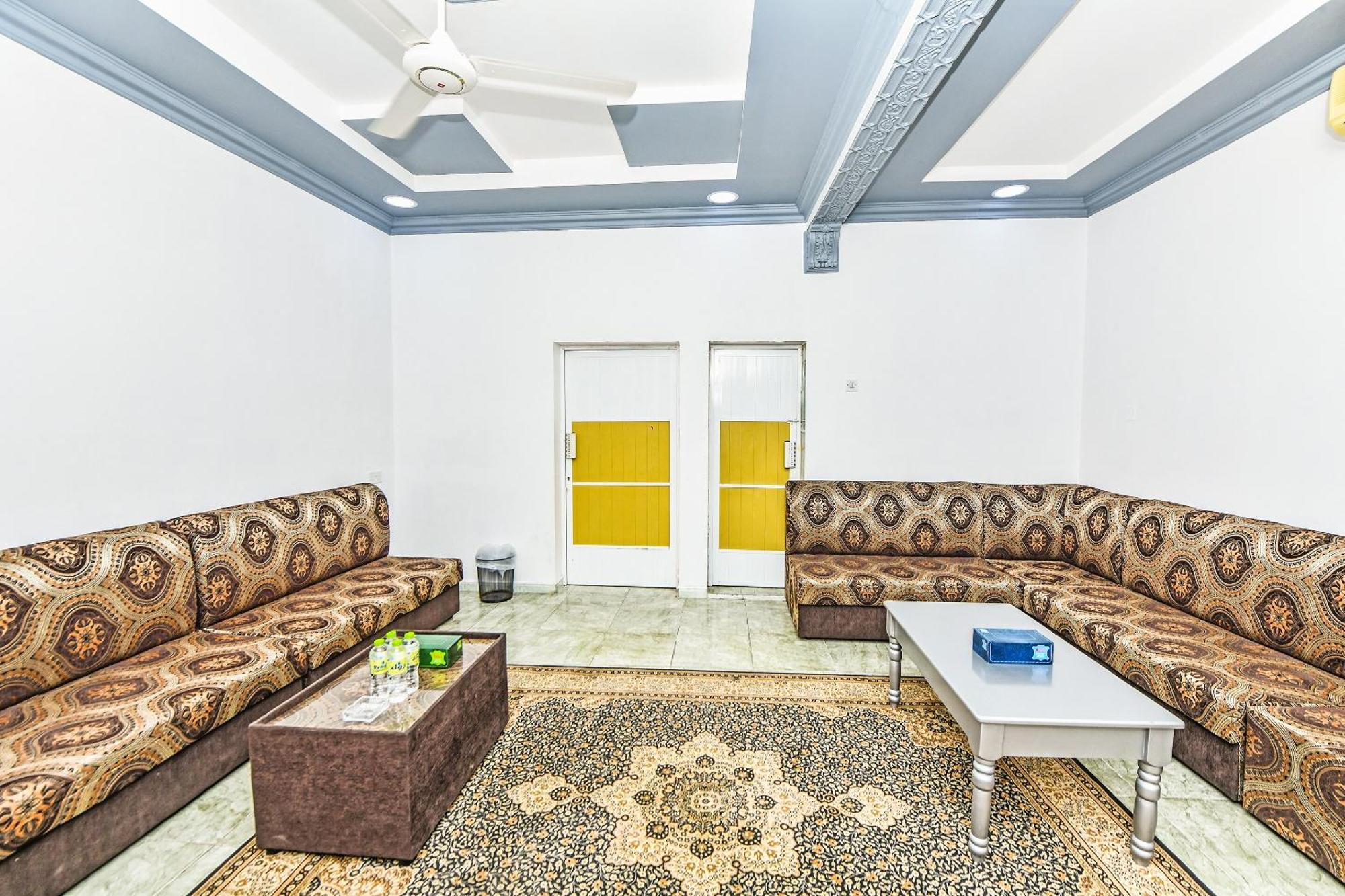 Oyo 138 Gulf Sand Motel Барка Екстер'єр фото